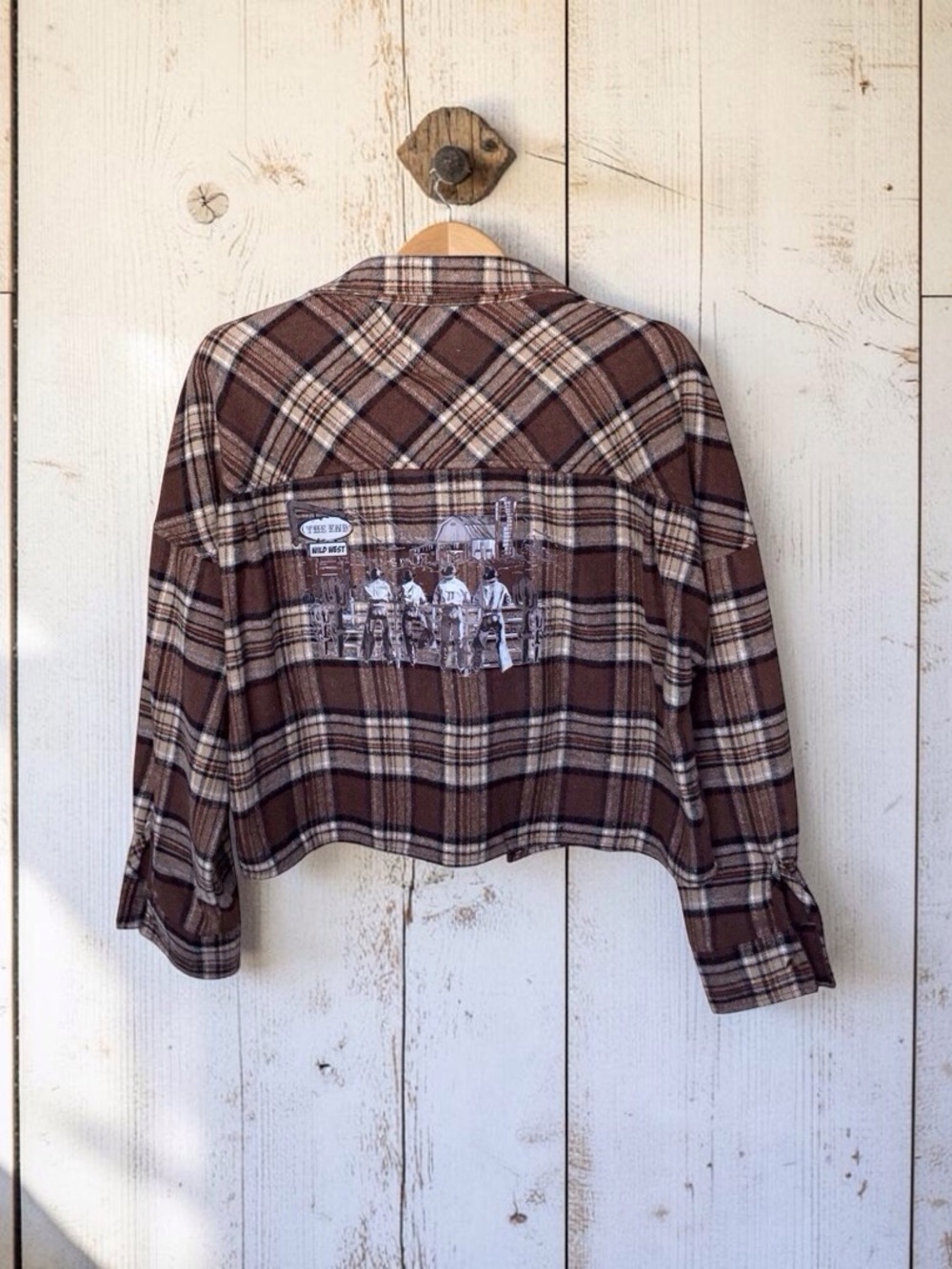 Women's Brown Plaid Teddy Jacket with Back Graphic Sz Large - Picture 4 of 10